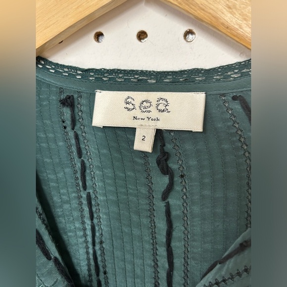 Sea New York Emerald Mock Neck Blouse - Picture 4 of 7